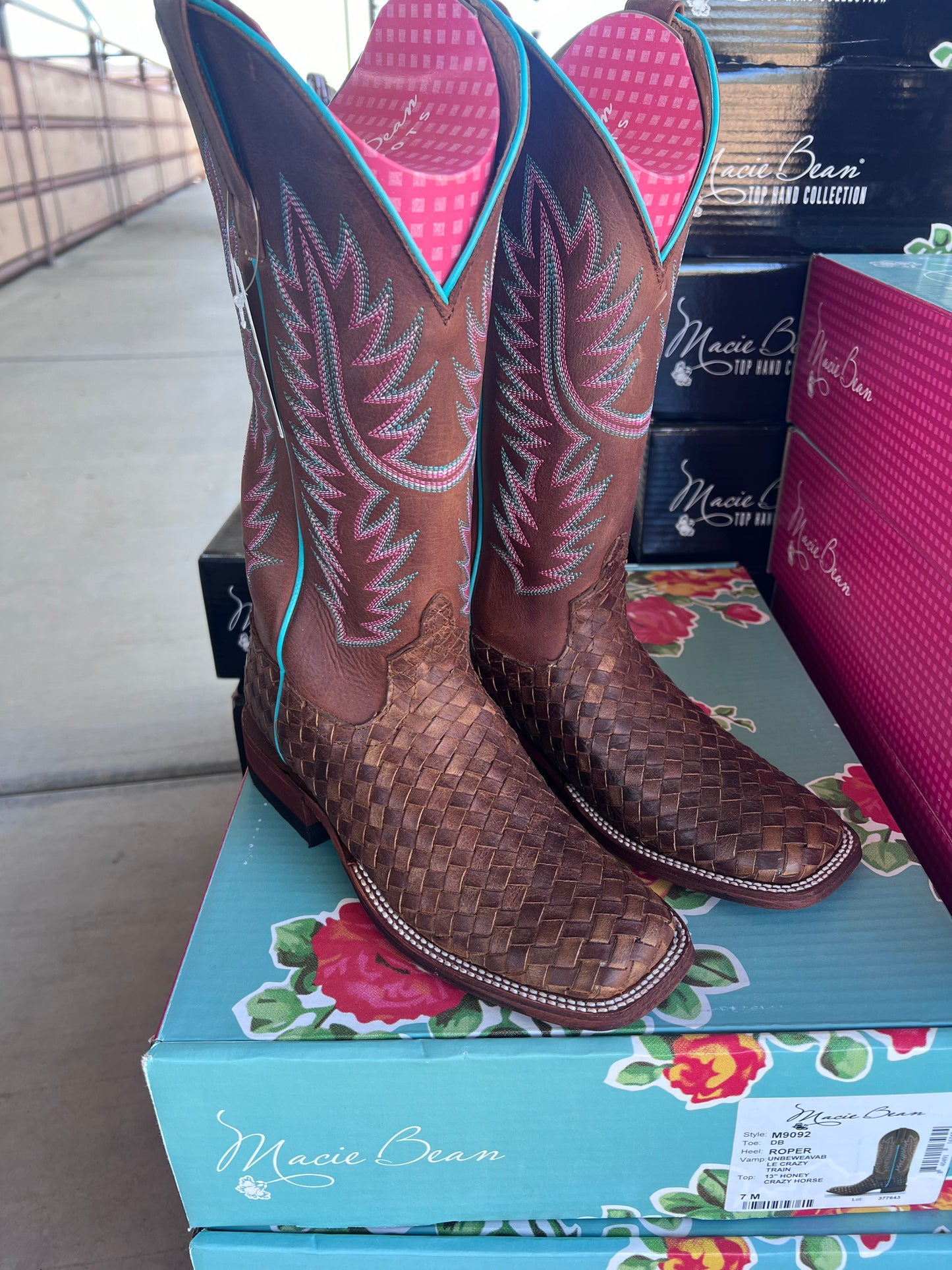 Macie Bean - Solo Shot Boot